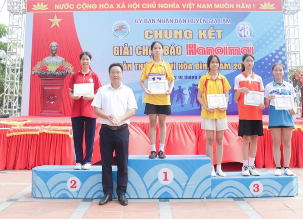Bài viết về tấm gương người tốt, việc tốt